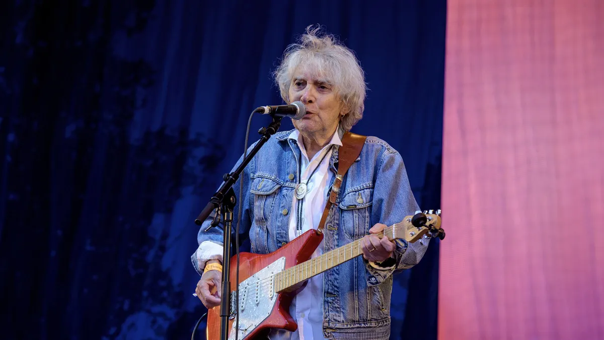 Albert Lee